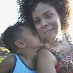 Meet your Posher, Chanel